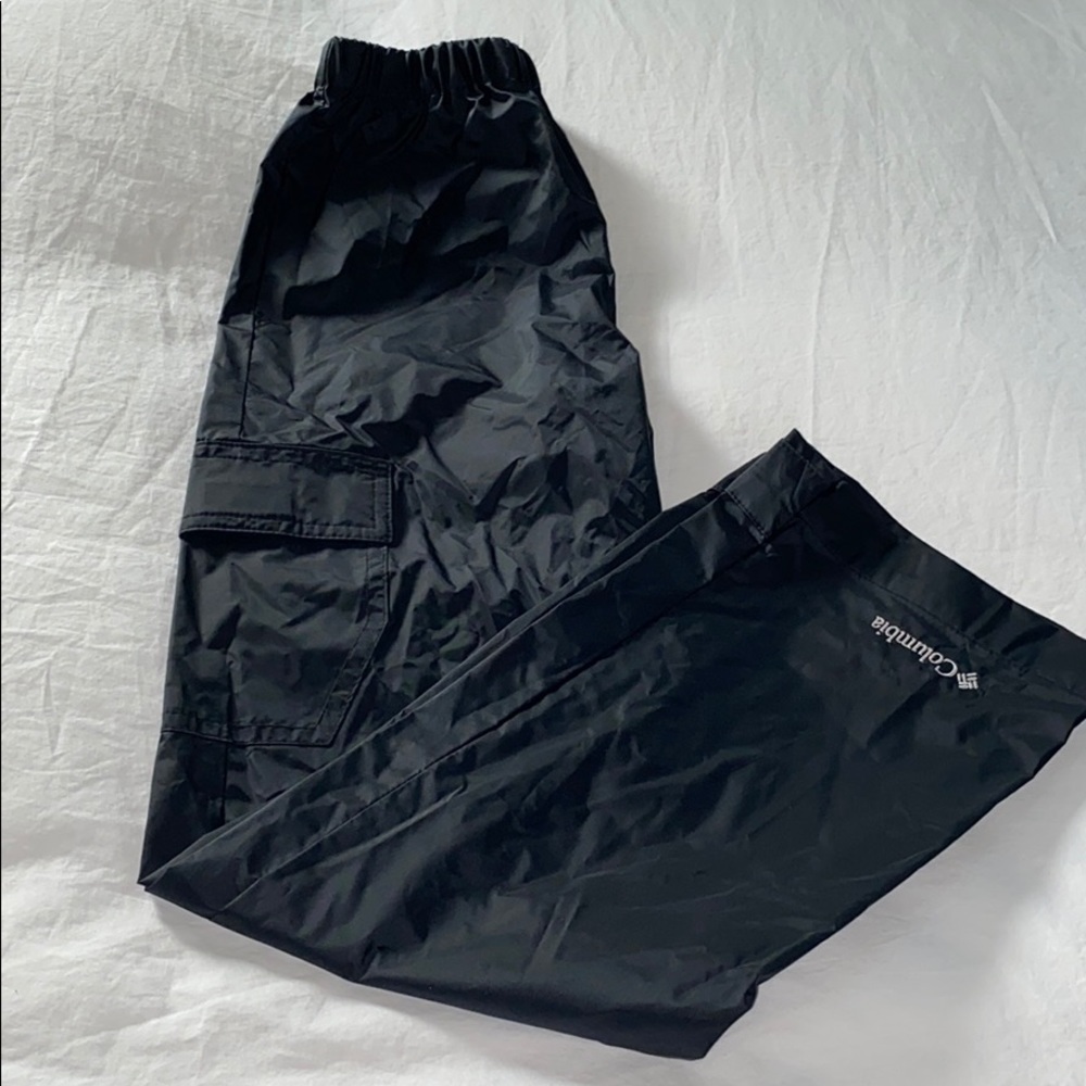 Columbia sporstwear water proof pants